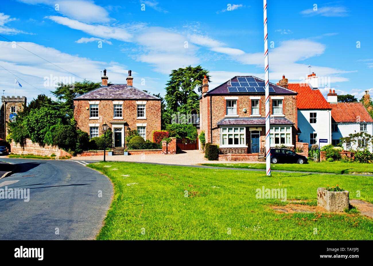 Aldborough yorkshire hires stock photography and images Alamy