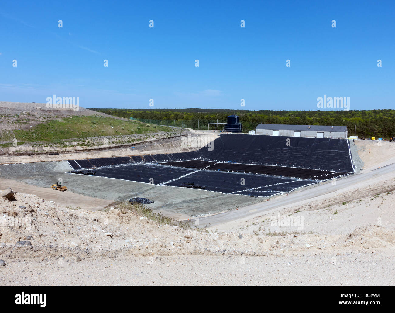 Phase 6 disposal cell hi-res stock photography and images - Alamy