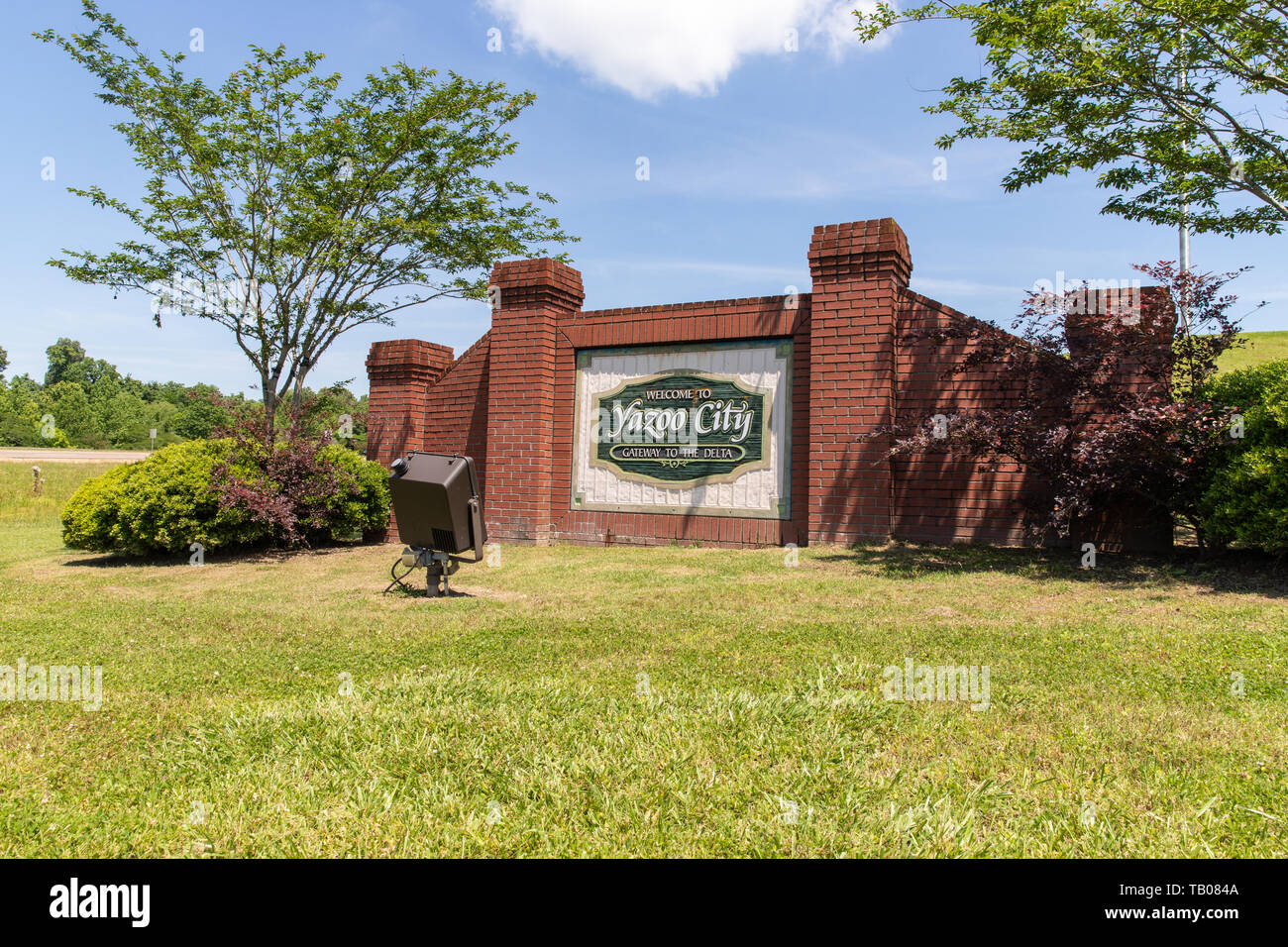 Yazoo City, MS/ USA - May 16, 2019: Yazoo City welcome sign. Gateway to the Delta Stock Photo