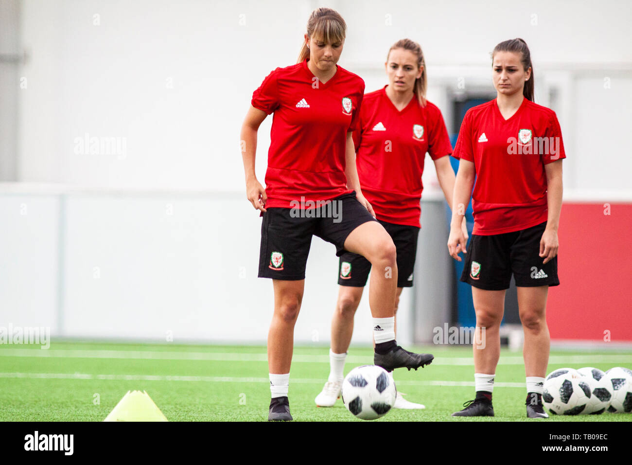 Wales Women training session at USW Sports Park ahead of next week's international match against New Zealand. Lewis Mitchell/YCPD. Stock Photo