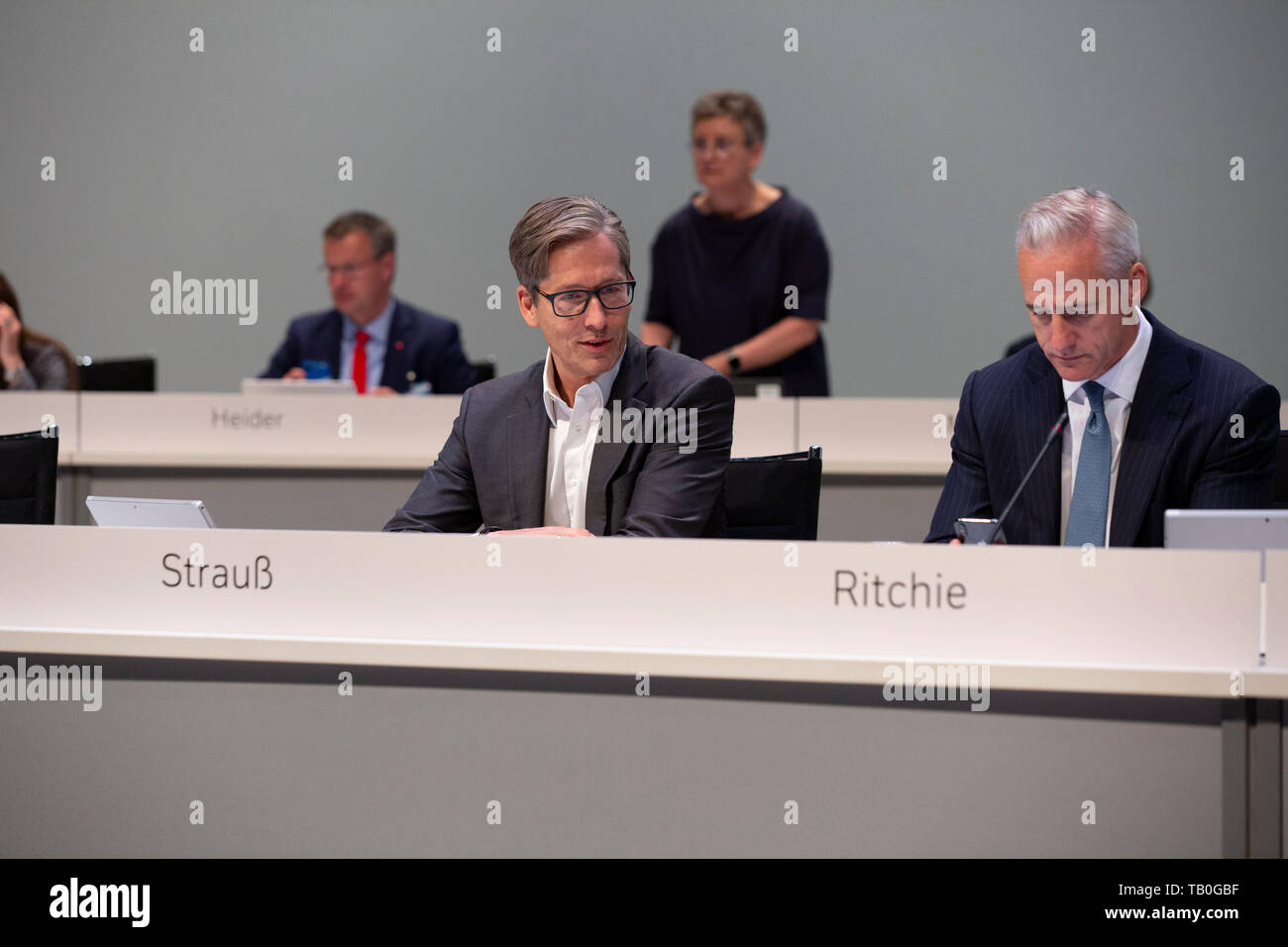 Shervgarth Ritchie Frank Strauß und Garth Ritchie bei der Hauptversammlung Deutsche Bank ...
