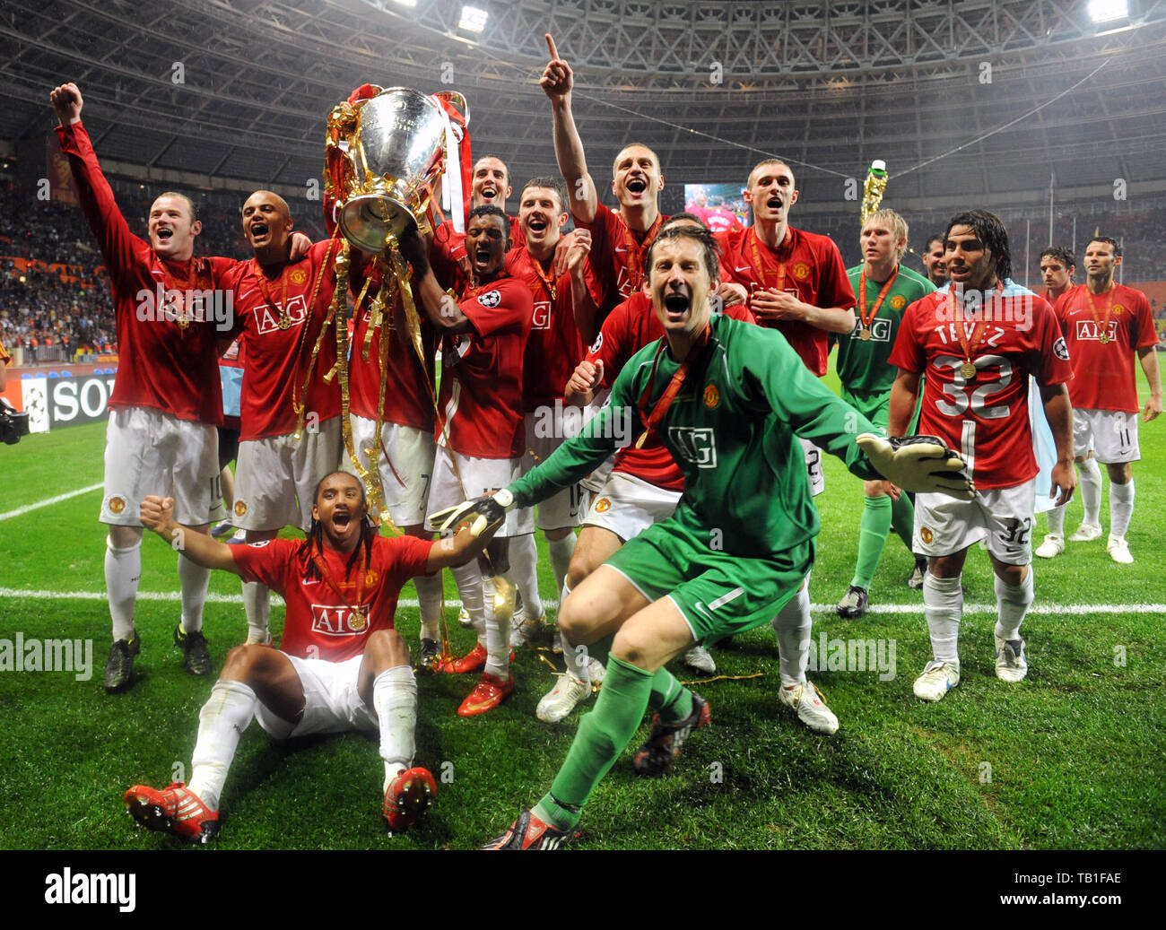 File dated 21-05-2008 of Manchester United celebrate winning the UEFA Champions League Final at the Luzhniki Stadium, Moscow, Russia Stock Photo - Alamy