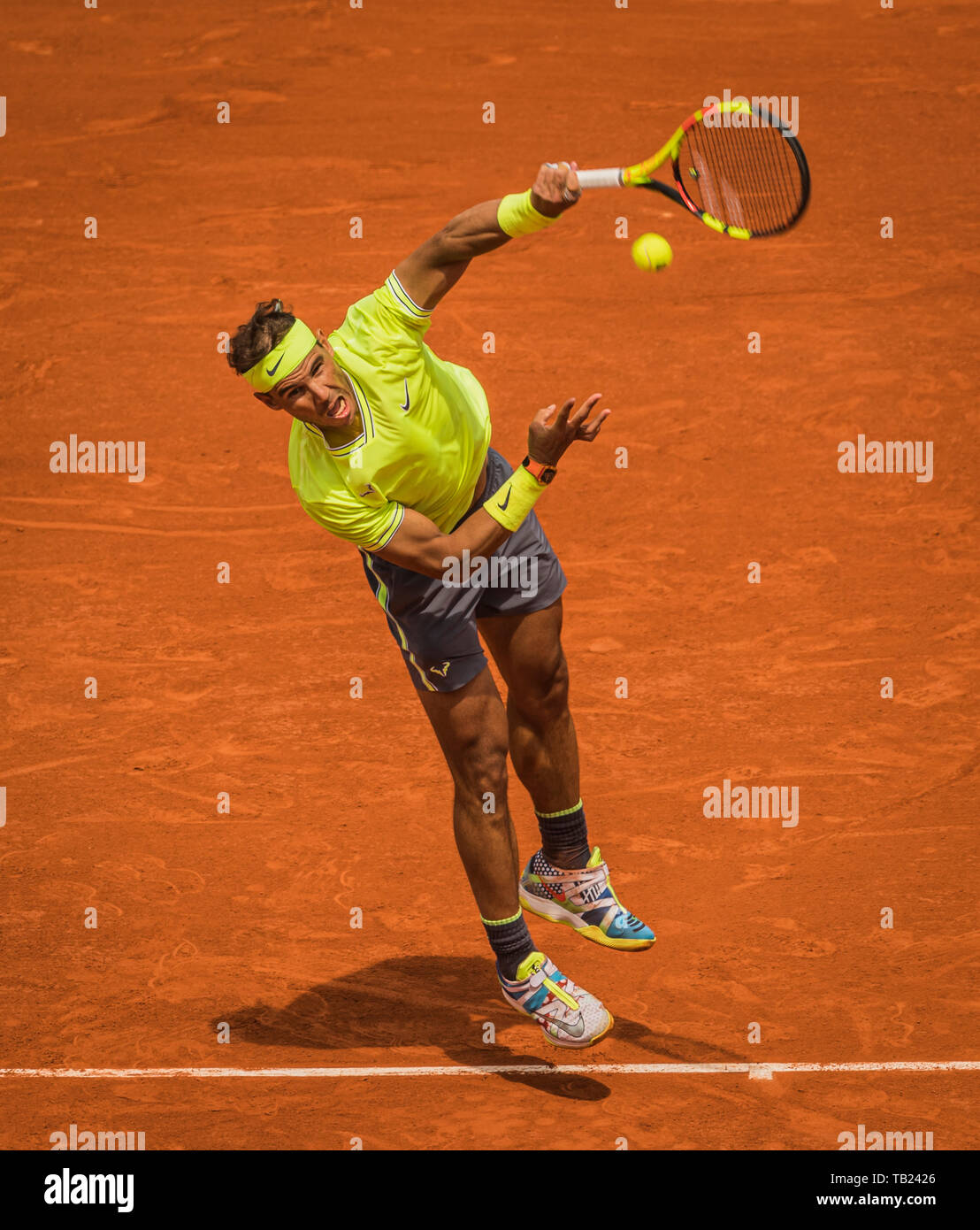 Paris, France, 29 May, 2019, Tennis, French Open, Roland Garros, Rafael  Nadal (ESP) in action against Yannick Maden (GER) Photo: Henk  Koster/tennisimages.com Credit: Henk Koster/Alamy Live News Stock Photo -  Alamy