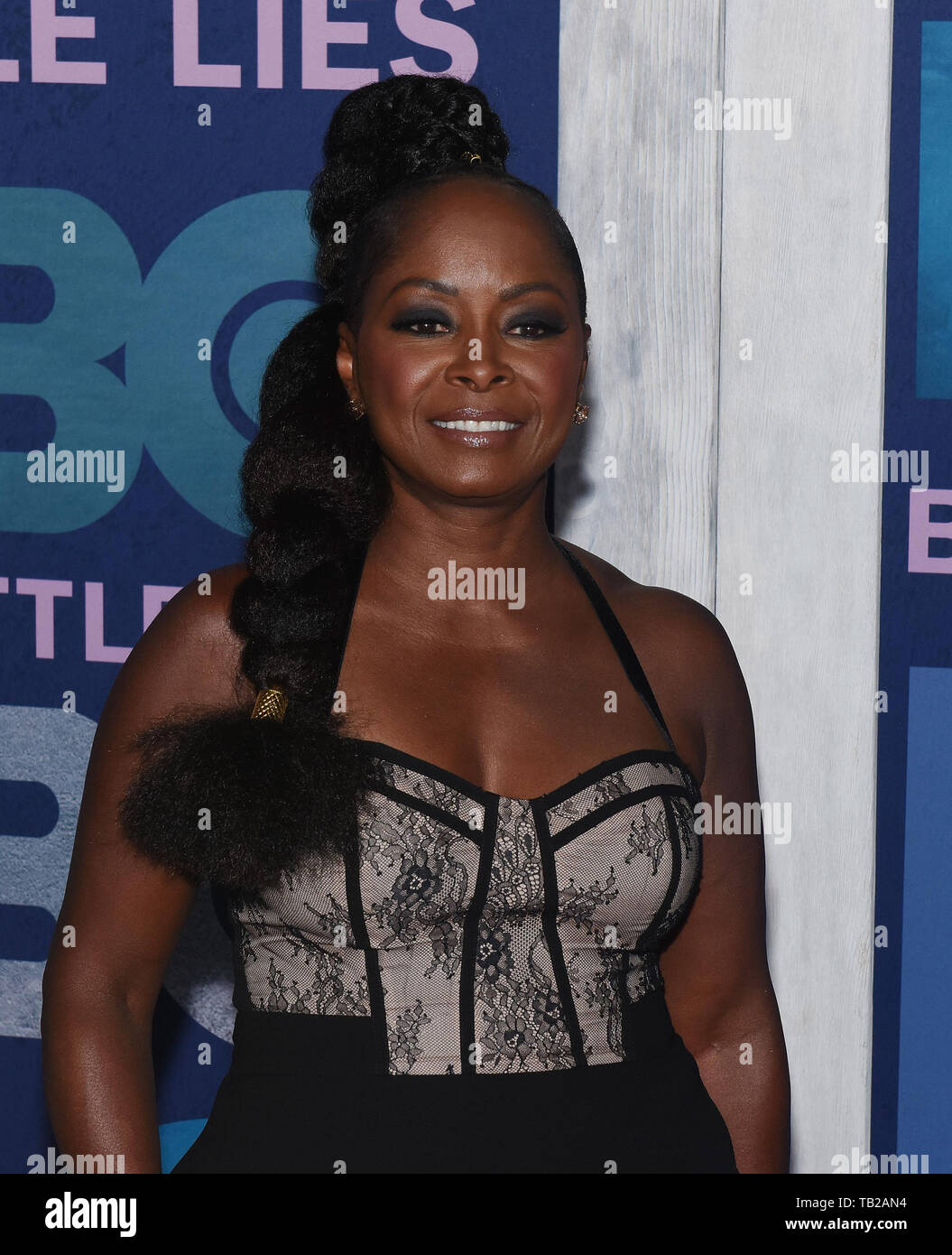 Crystal fox hi-res stock photography and images - Alamy