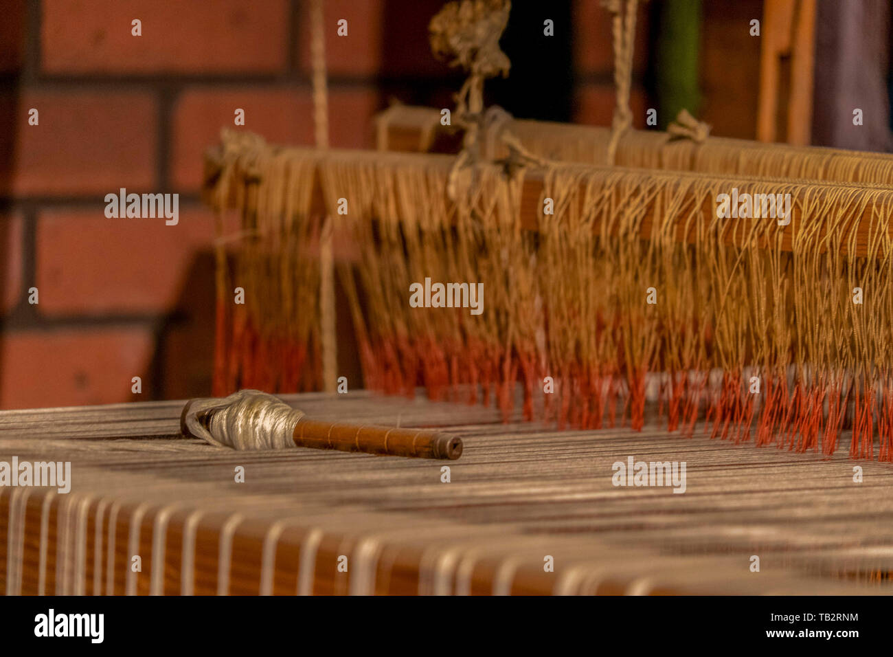vintage old loom sewing weaving machine close up Stock Photo Alamy