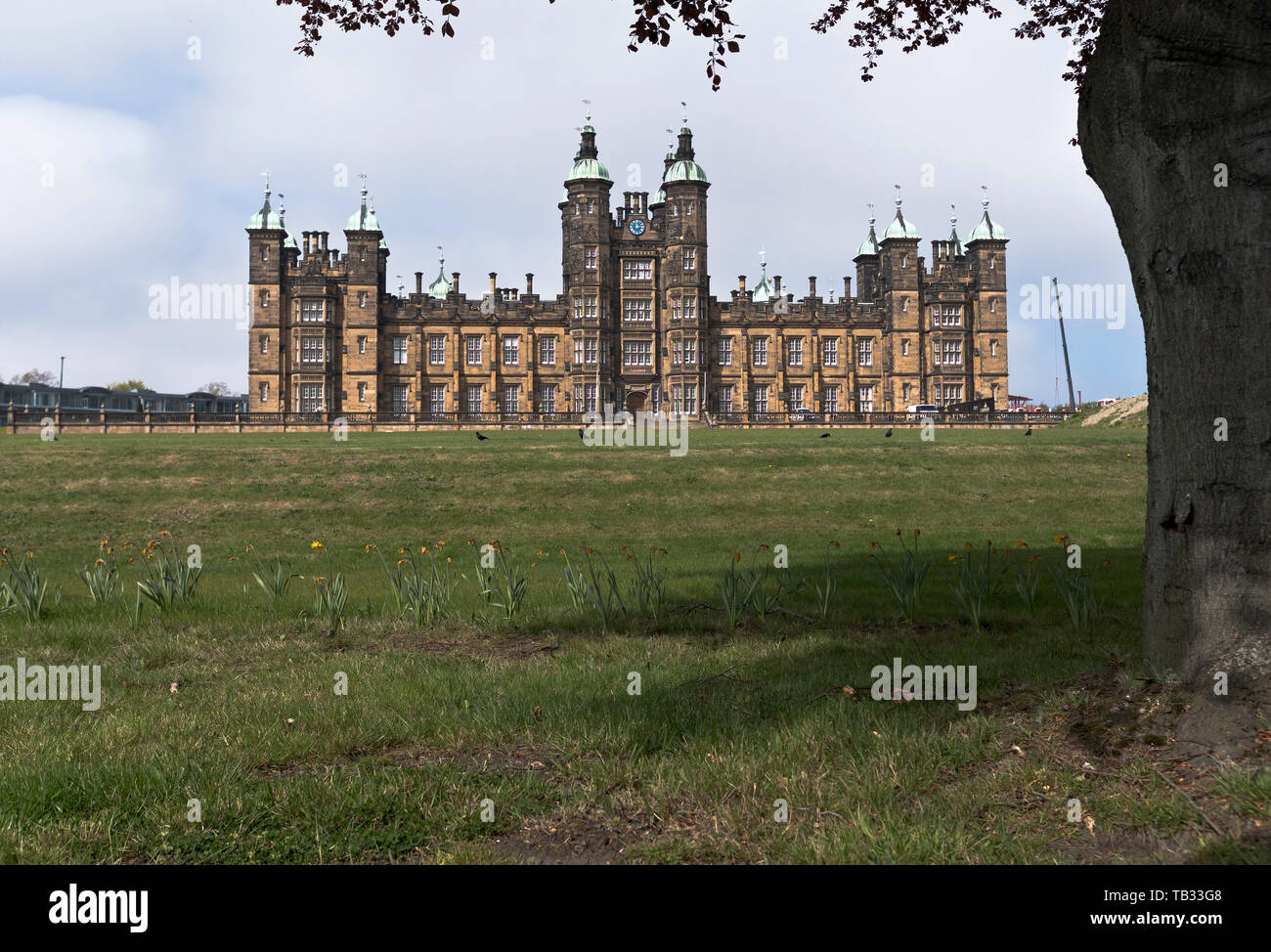 dh Donaldsons School WEST COATES EDINBURGH Victorian Donaldsons Hospital Building exterior