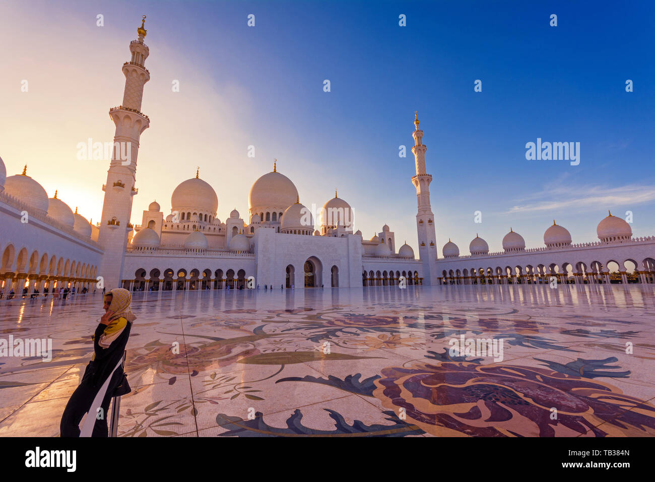 Abudhabi, UAE - January 11, 2019: Sheikh Zayed Grand Mosque is the ...