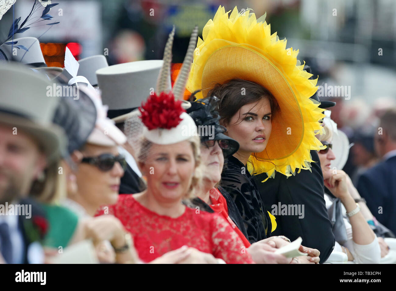 ladies fashion hats uk