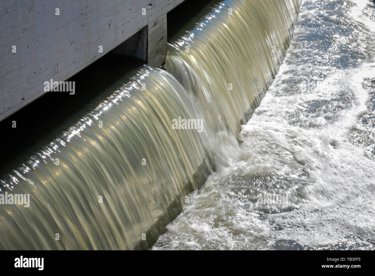 21.03.2019, , , Germany - Waste water treatment, here in the preklaer basin of a sewage treatment plant, the waste water is treated mechanically. Mode Stock Photo