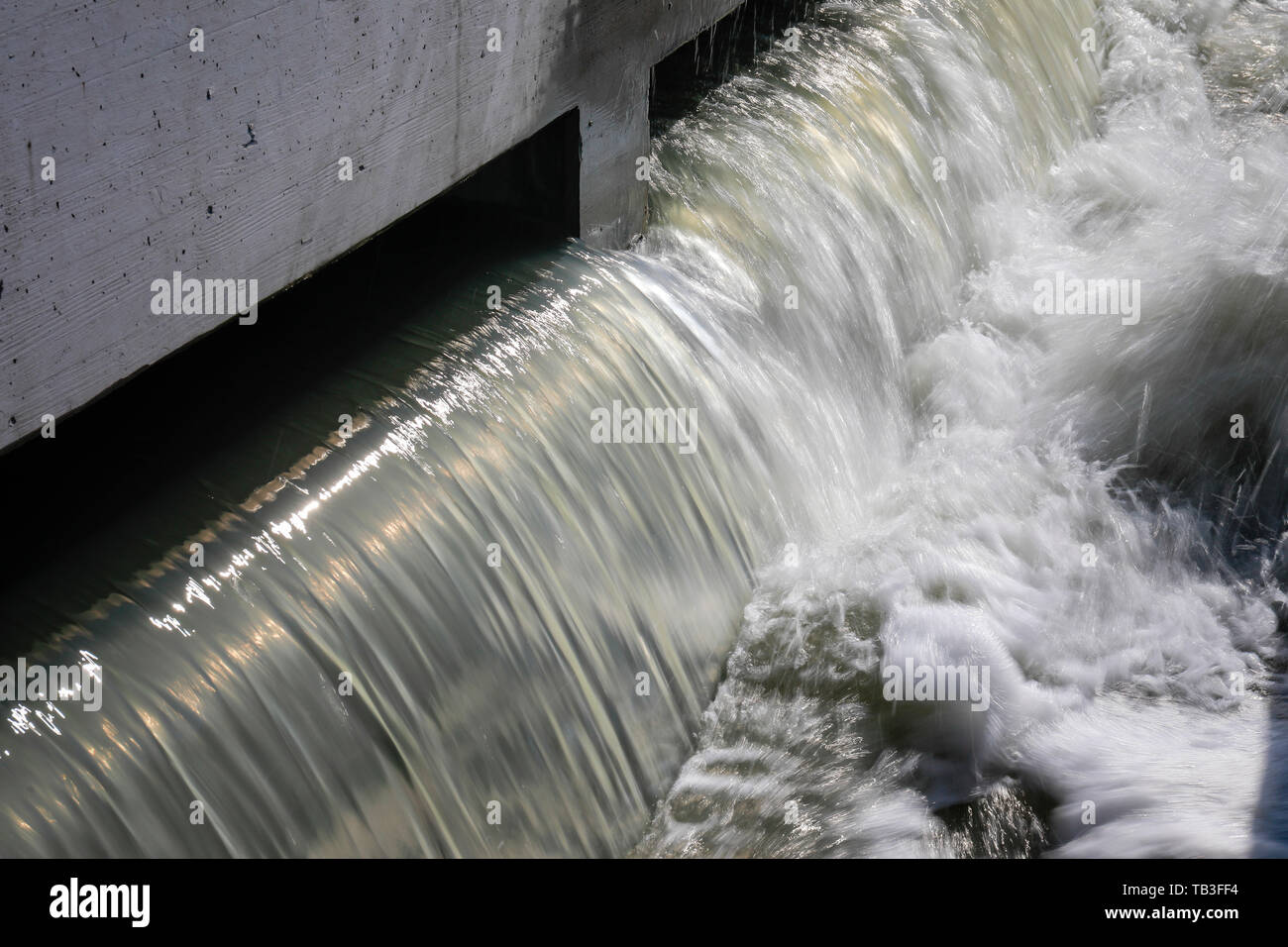 21.03.2019, , , Germany - Waste water treatment, here in the preklaer basin of a sewage treatment plant, the waste water is treated mechanically. Mode Stock Photo