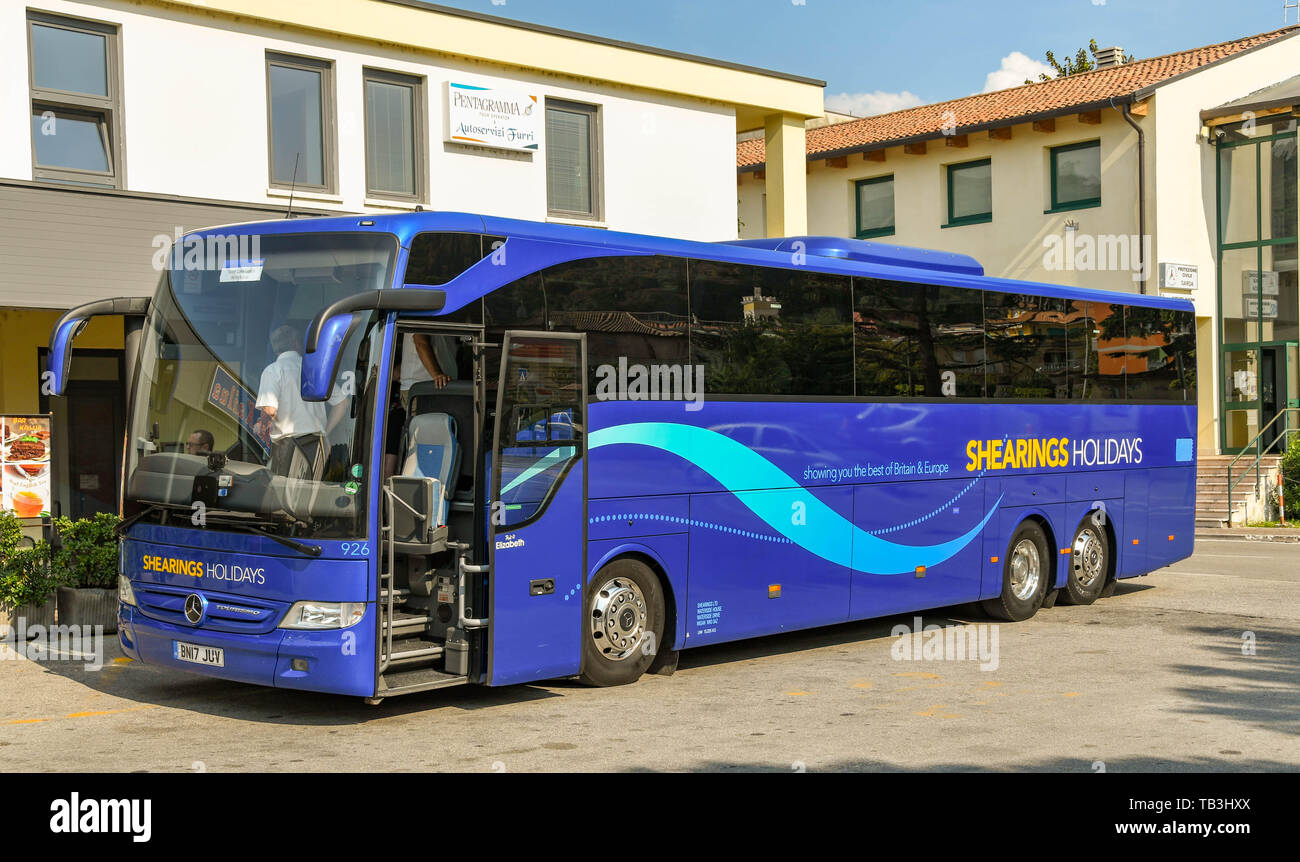 Shearings coach hires stock photography and images Alamy