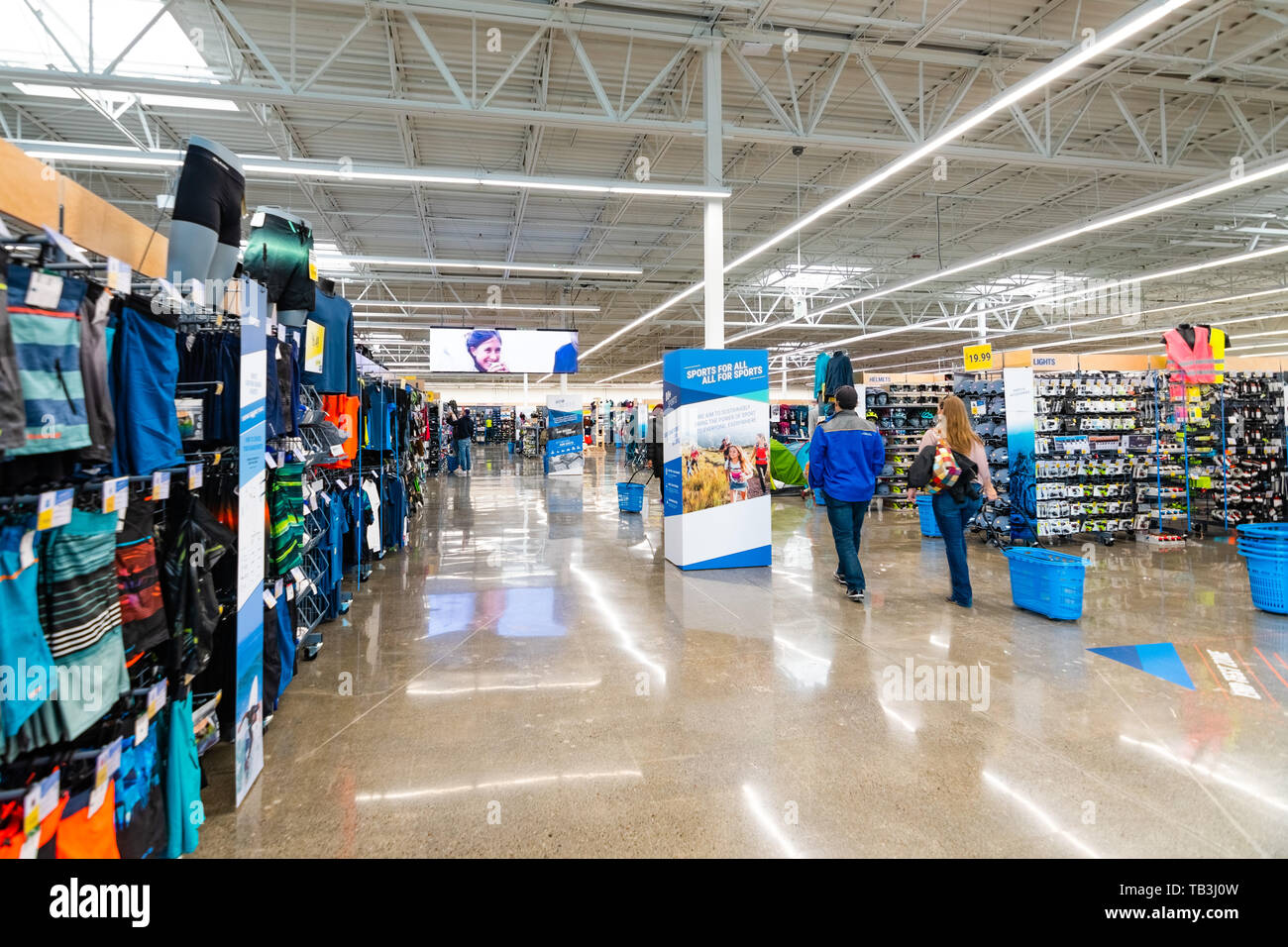 May 26, 2019 Emeryville / CA / USA - Interior view of Decathlon Sporting  Goods flagship store, the first open in the San Francisco bay area, near  Oakl Stock Photo - Alamy