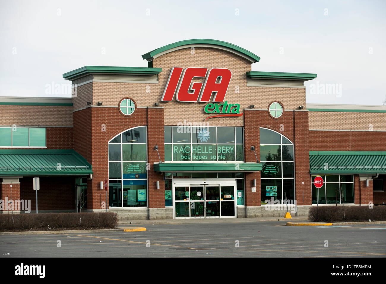 Logo iga hi-res stock photography and images - Alamy