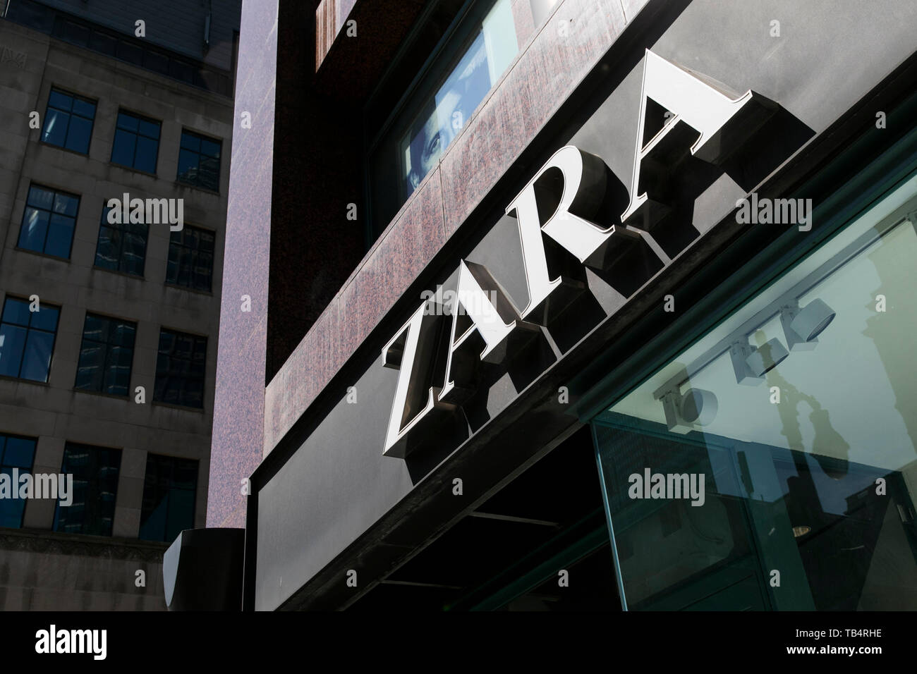 A logo sign outside of a Zara retail store location in Montreal, Quebec,  Canada, on April 21, 2019 Stock Photo - Alamy