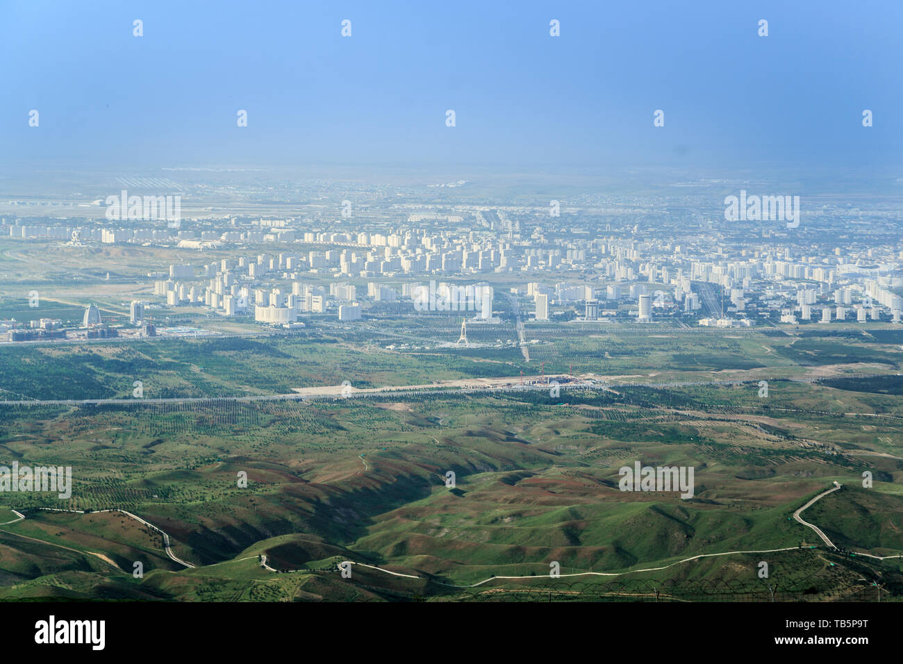 aerial view of the city and mountains Stock Photo - Alamy