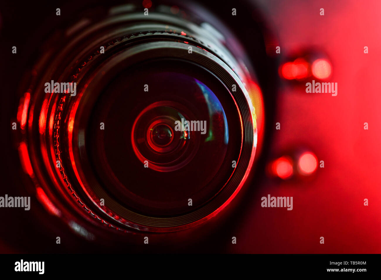 Red camera lens hires stock photography and images Alamy