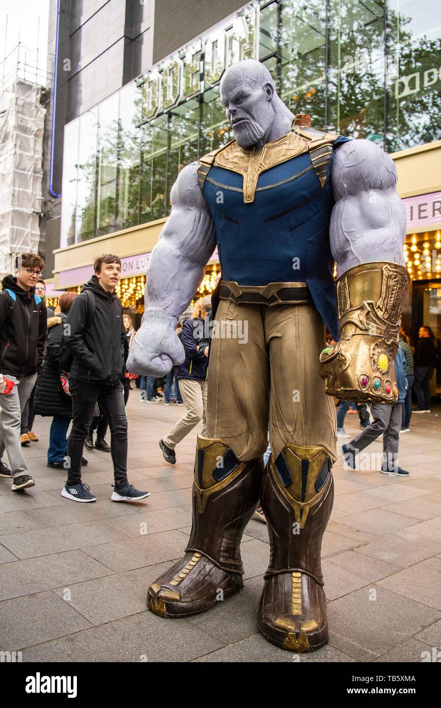 Thanos cosplay deals
