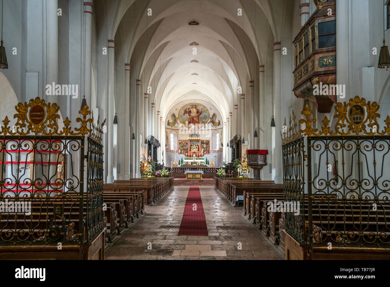 Innenraum der Kirche St. Zeno, Bad Reichenhall, Berchtesgadener Land
