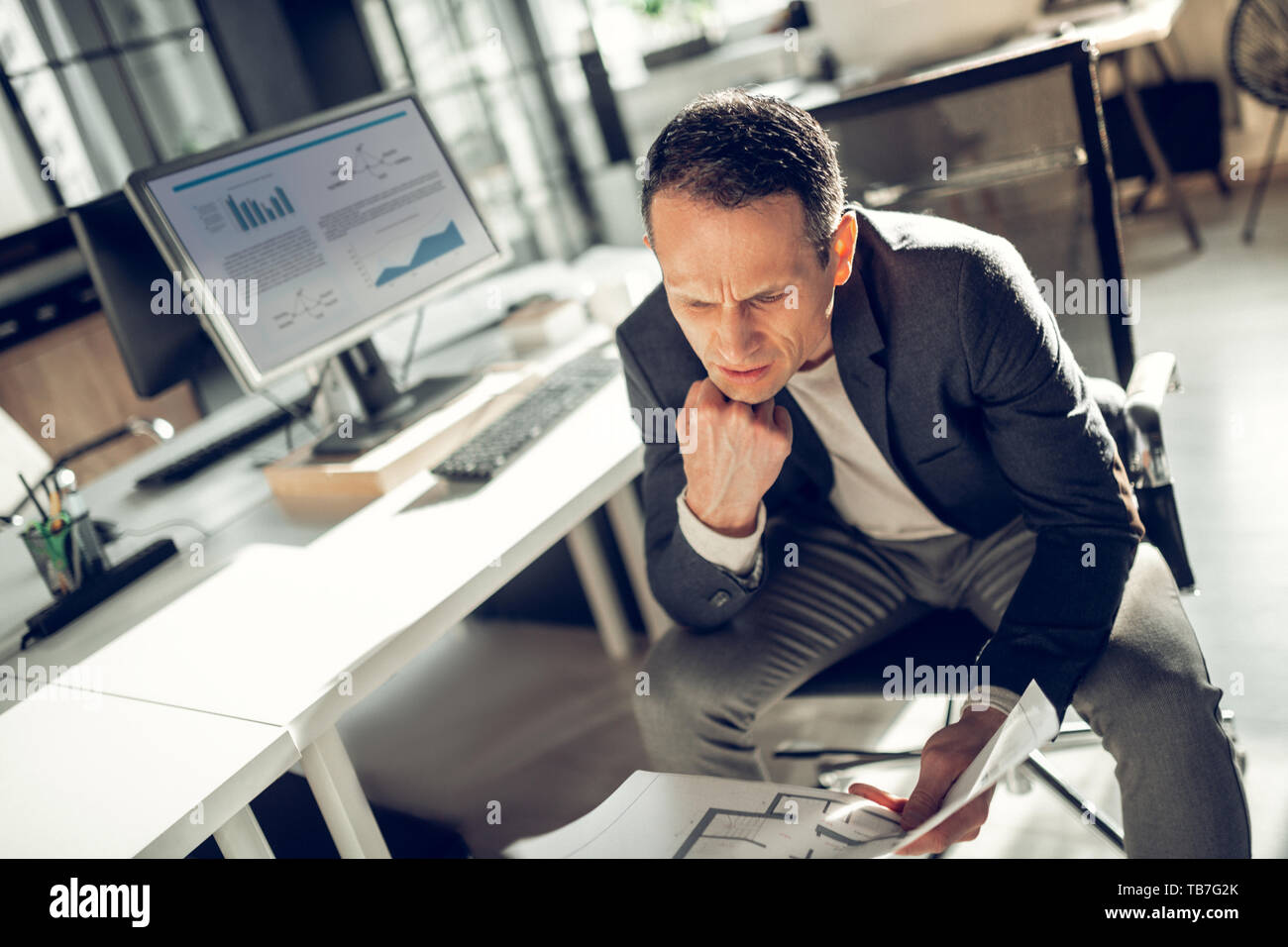 Table overloaded hi-res stock photography and images - Alamy