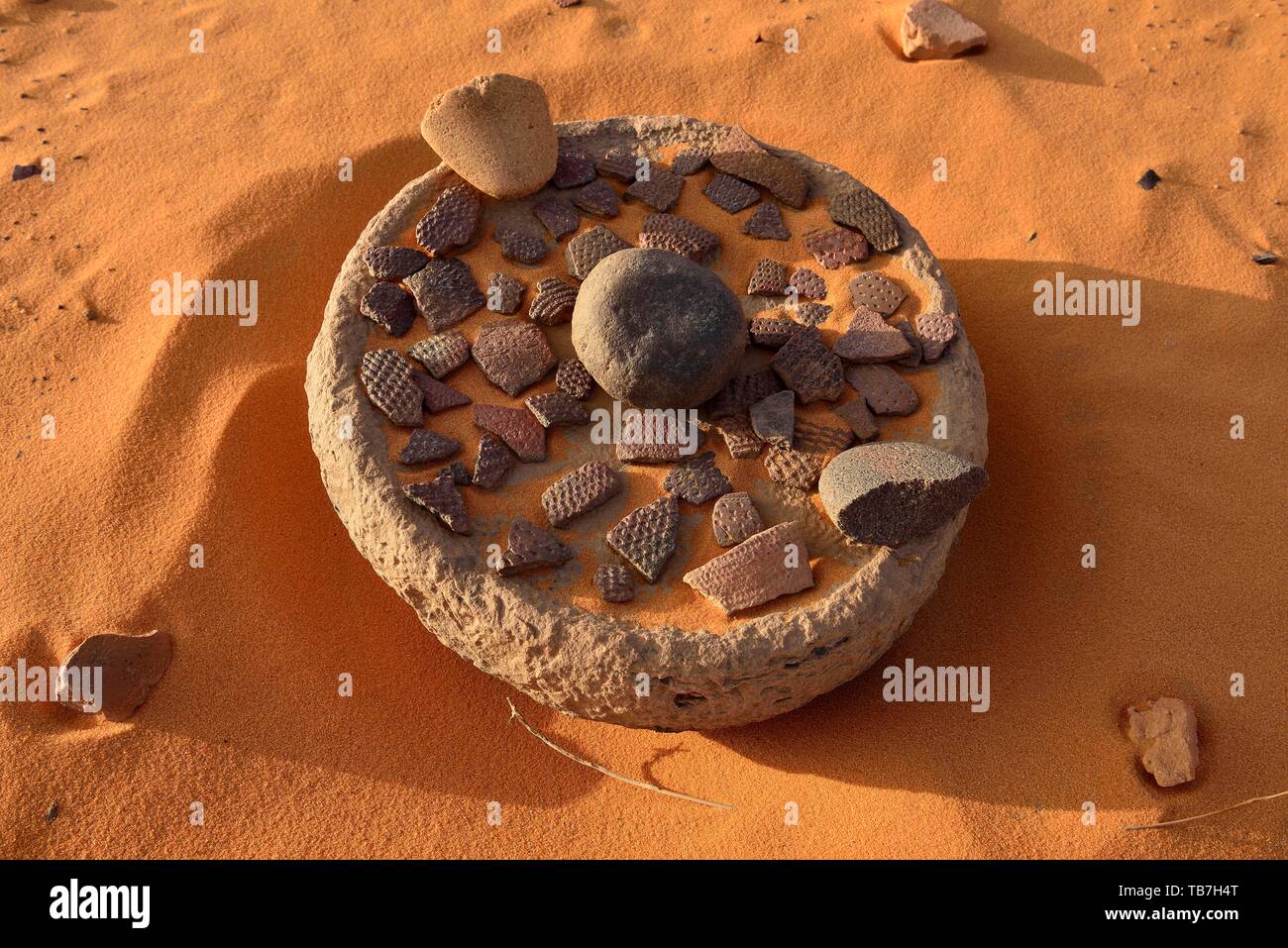 Collection of neolithic artefacts, Tadrart, Tassili n'Ajjer National Park, Sahara, Algeria Stock Photo