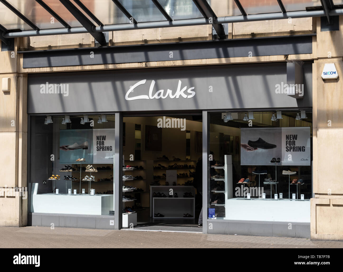 Swindon, United Kingdom - May 04 2019: The Frontage of Clarks shoe Store on  the Parade Stock Photo - Alamy