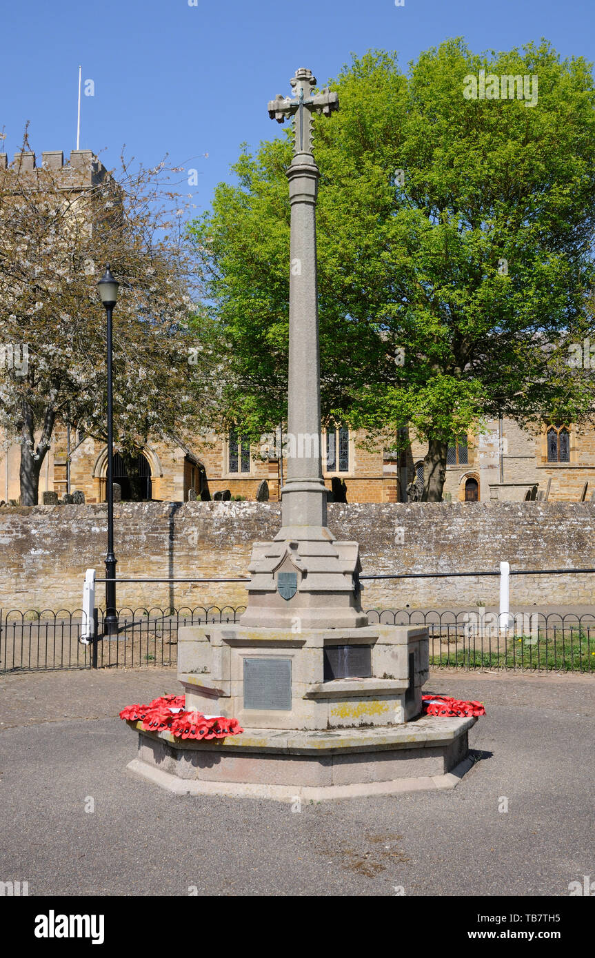 War Memorial, Earls Barton, Northamptonshire Stock Photo Alamy