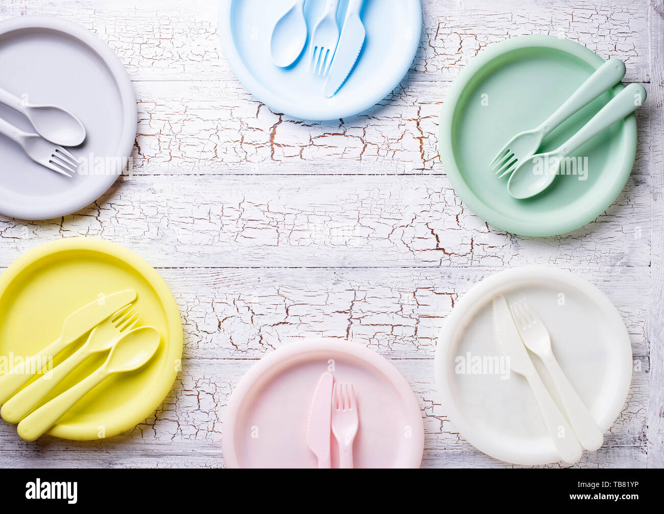 Colorful plastic dishes for summer picnic Stock Photo Alamy