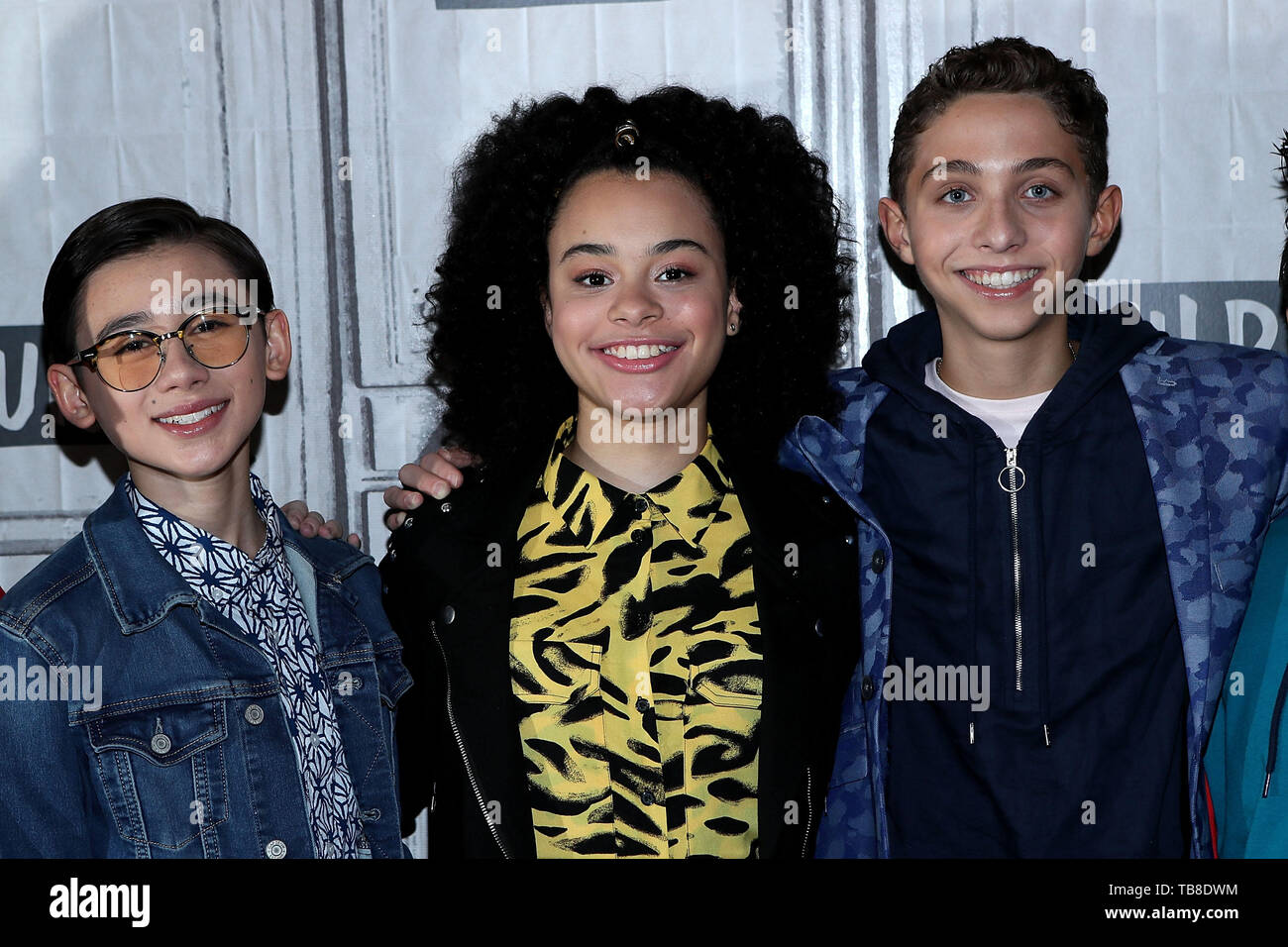 New York Usa 30 May 19 Nathan Janak Gabrielle Nevaeh Green Ryan Alessi At The Build Series With The Cast Of All That America S 1 Kid S Sketch Comedy Show At Build Studio