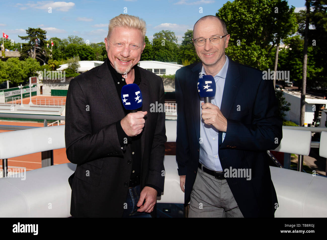 joggen teer vergeetachtig 31 May 2019, France (France), Paris: Tennis: Grand Slam/ATP-Tour, French  Open: The three-time Wimbledon winner Boris Becker (l) as commentator  stands together with Eurosport presenter Matthias Stach in the TV studio.  Photo: