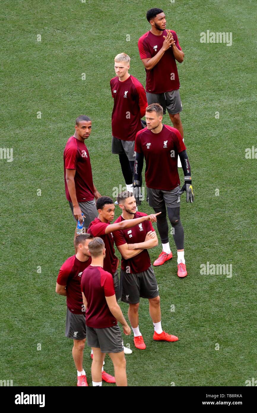 tottenham champions league training top