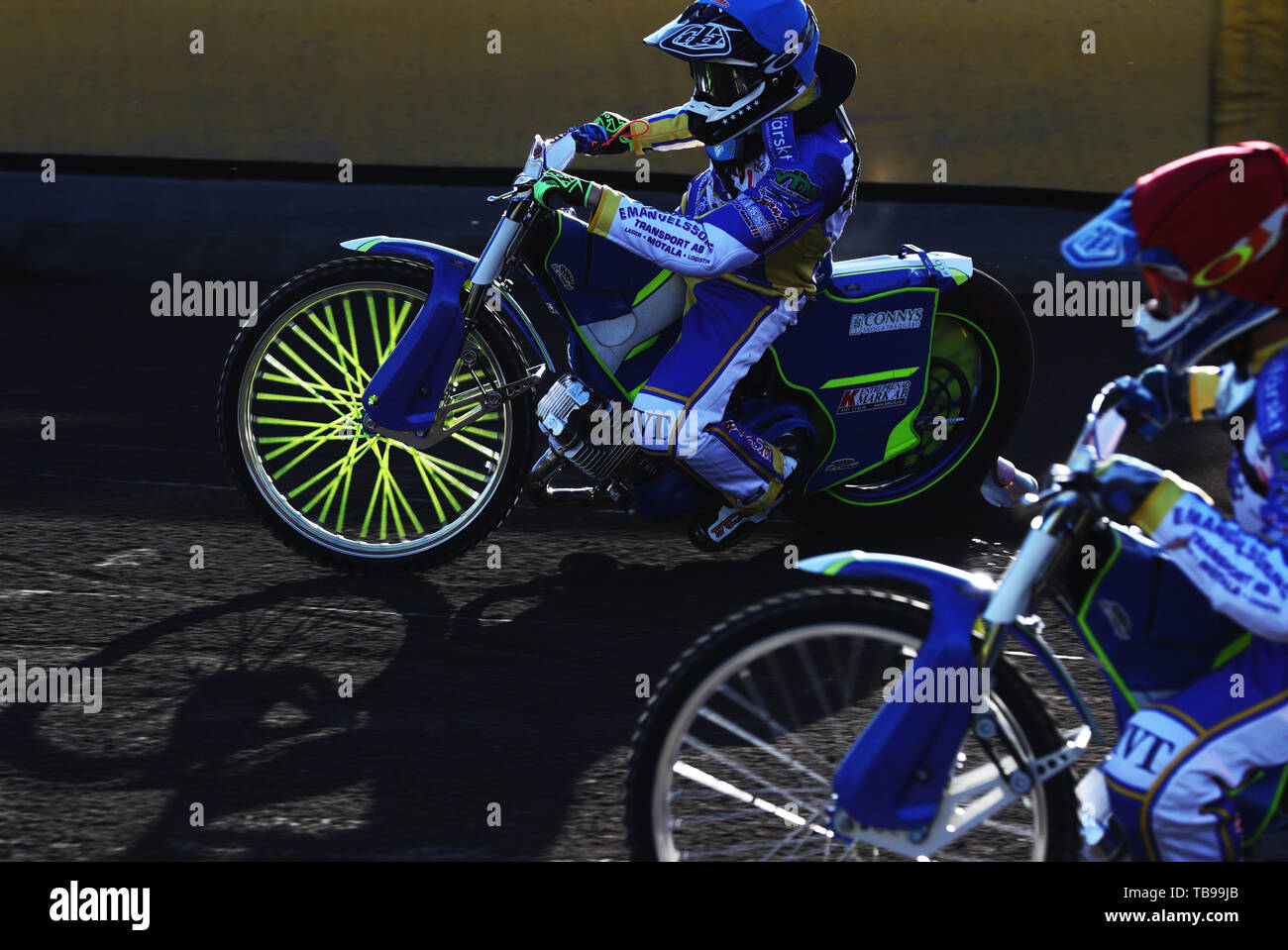 MOTALA 20190528 Speedway mellan Piraterna-Masarna. Jonas Davidsson (blå), Piraterna. Foto Jeppe Gustafsson Stock Photo