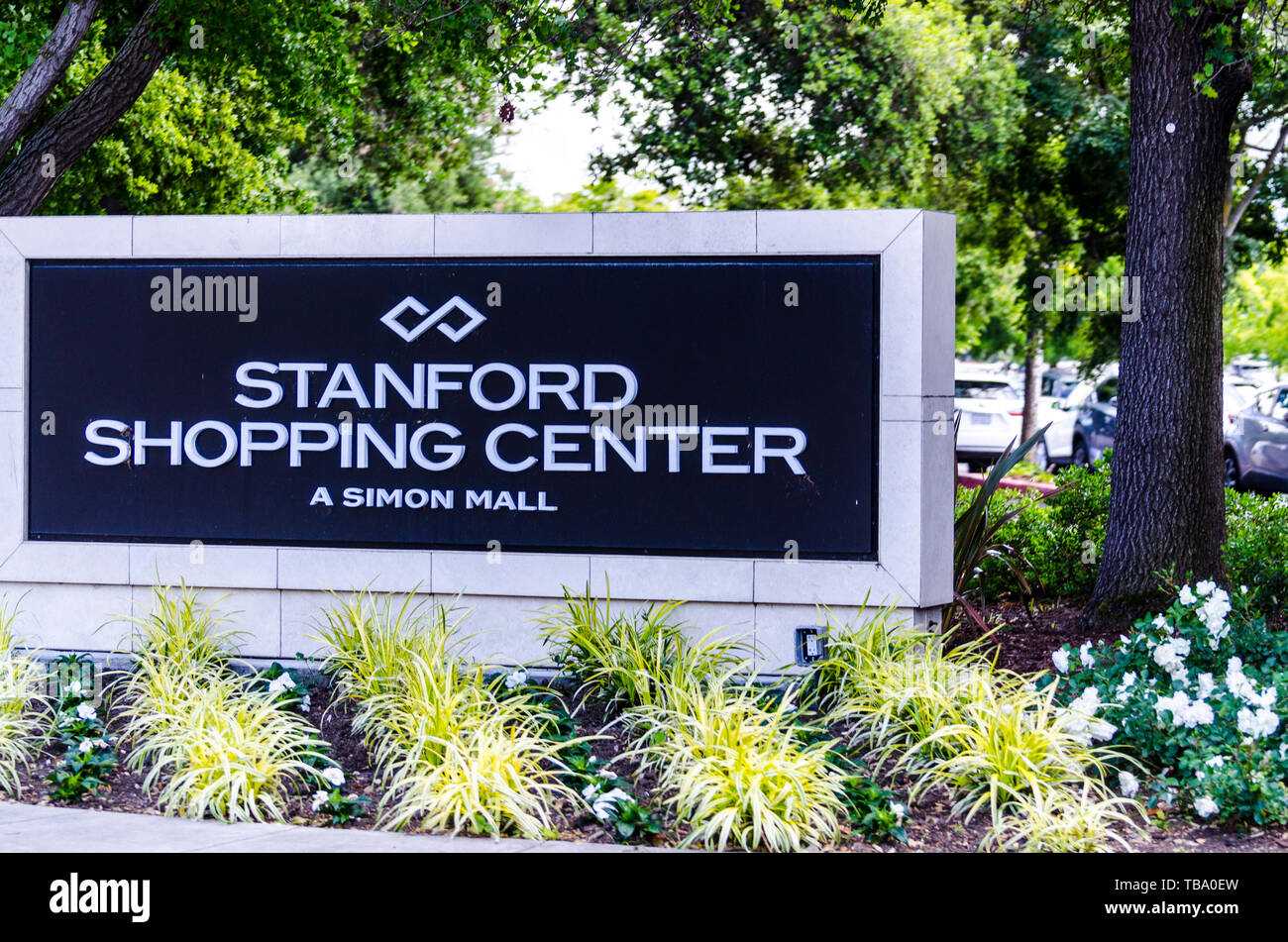 Louis Vuitton at Stanford Shopping Center - A Shopping Center in Palo Alto,  CA - A Simon Property
