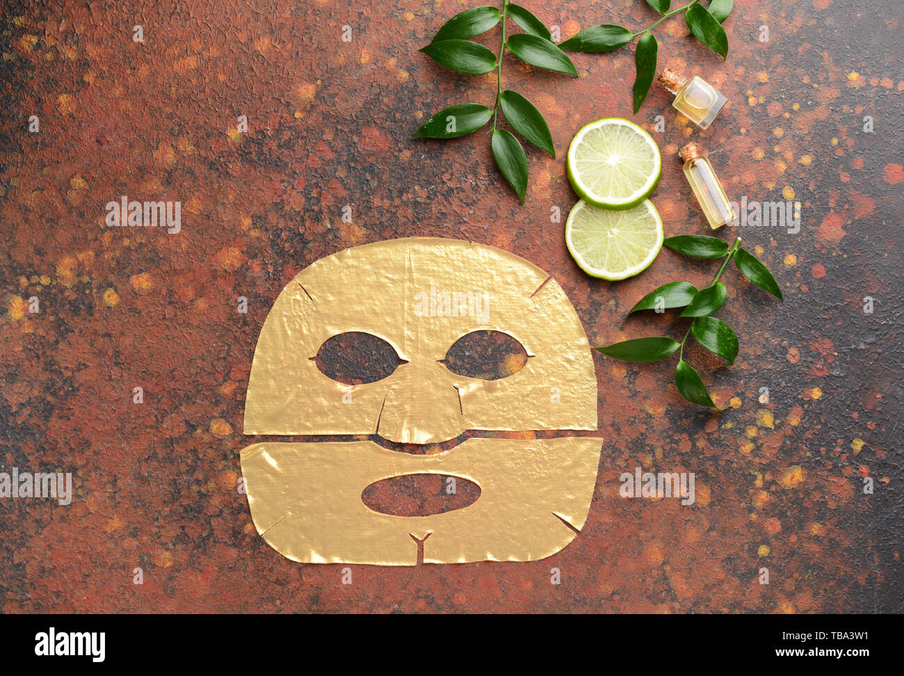 Facial mask sheet not woman hi-res stock photography and images - Alamy