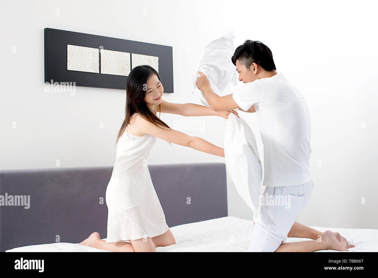 Asian man 20 years old hi-res stock photography and images - Page 6 - Alamy...