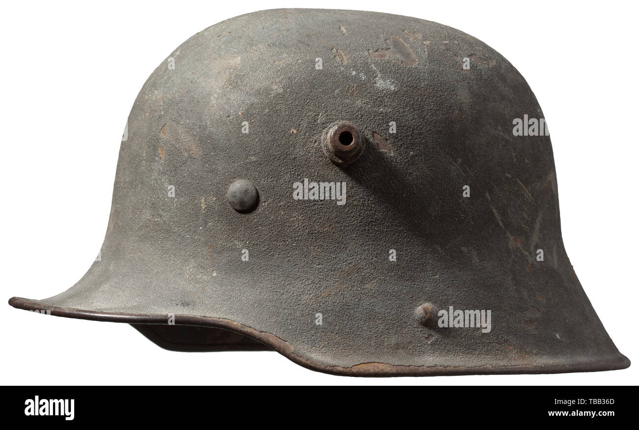 Body armour, helmets, German steel helmet M16, introduced 1916, issued until the 1940s, Editorial-Use-Only Stock Photo