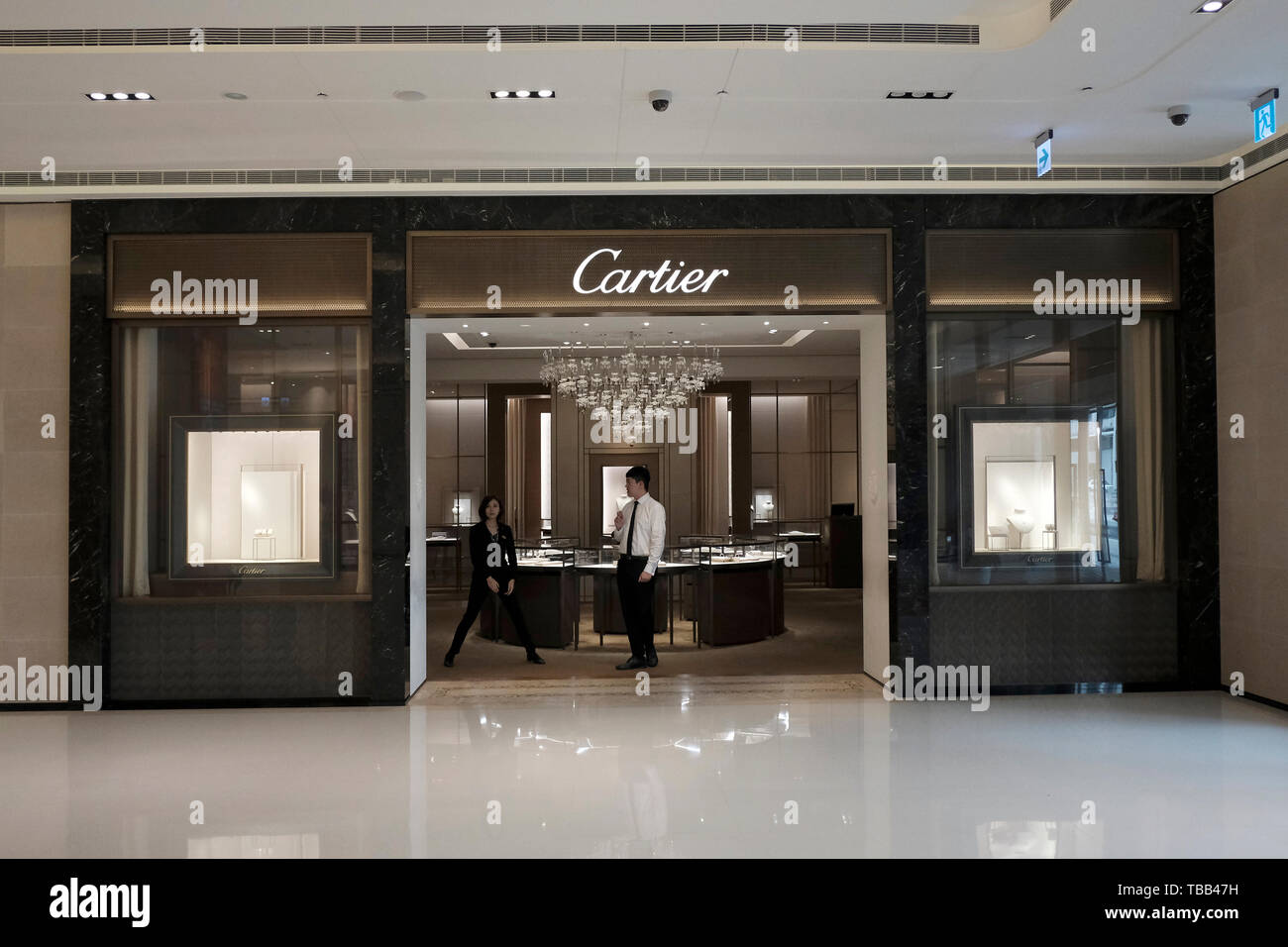 where to buy cartier duty free