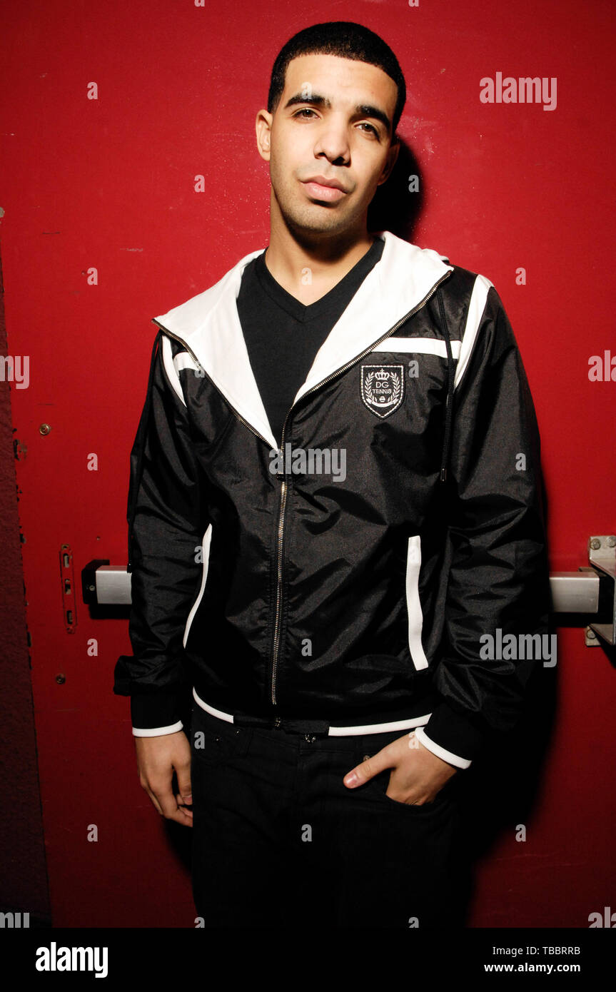 Drake rapper portrait hi-res stock photography and images - Alamy