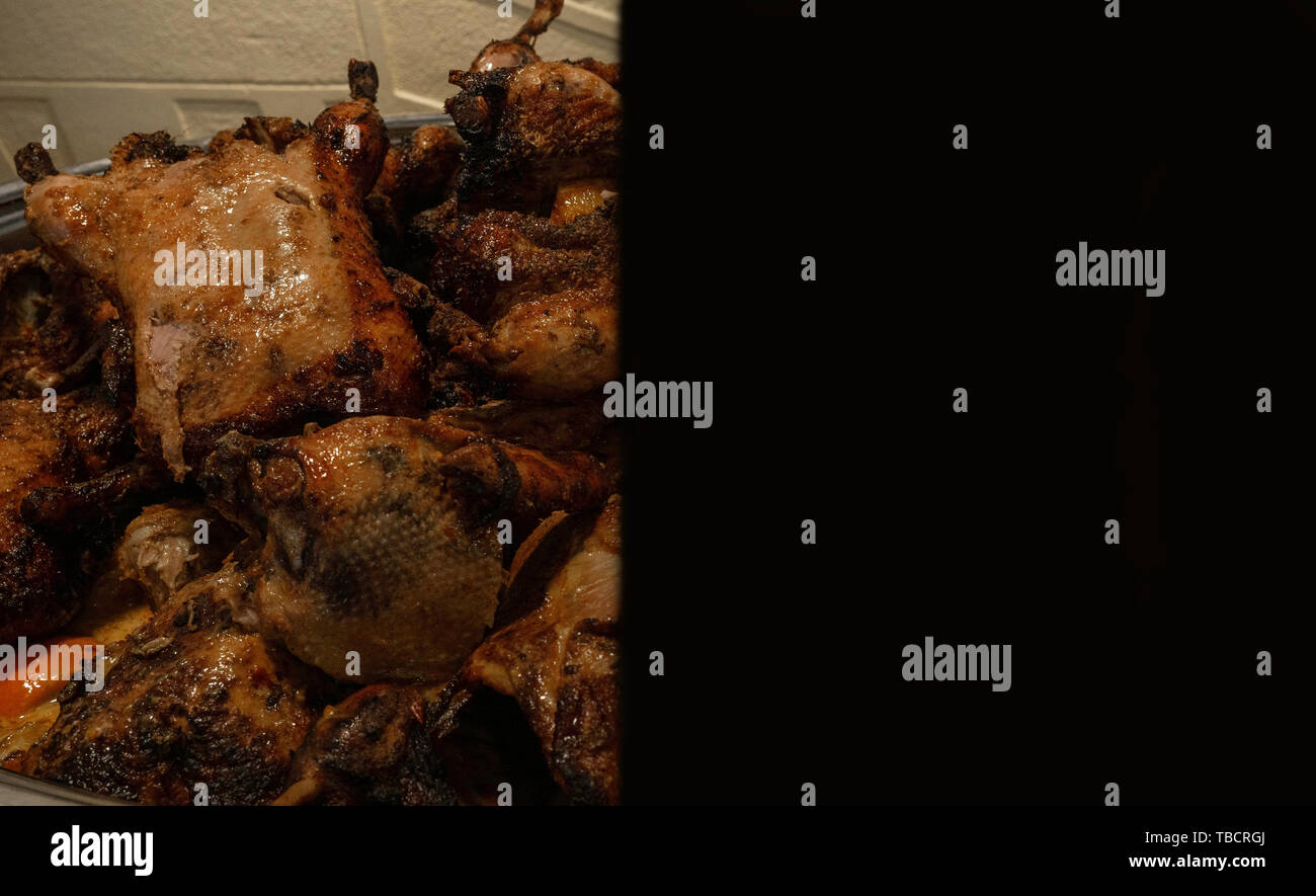 Chickens food restaurant whole hires stock photography and images Alamy