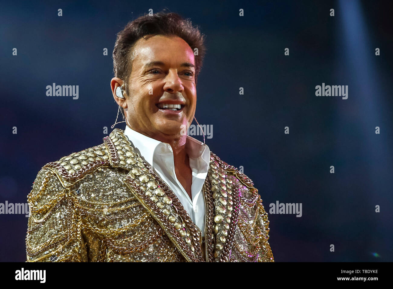Amsterdam, Netherlands. 31st May, 2019. AMSTERDAM, 31-05-2019, Johan  Cruijff ArenA, Entertainment, Toppers in concert 2019 Happy birthday party. Gerard  Joling Credit: Pro Shots/Alamy Live News Stock Photo - Alamy