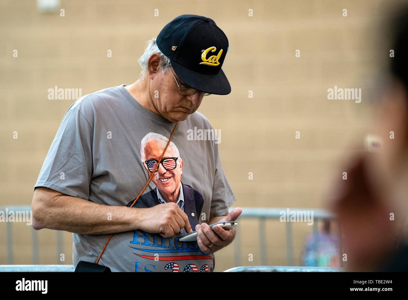 bernie sanders baseball cap