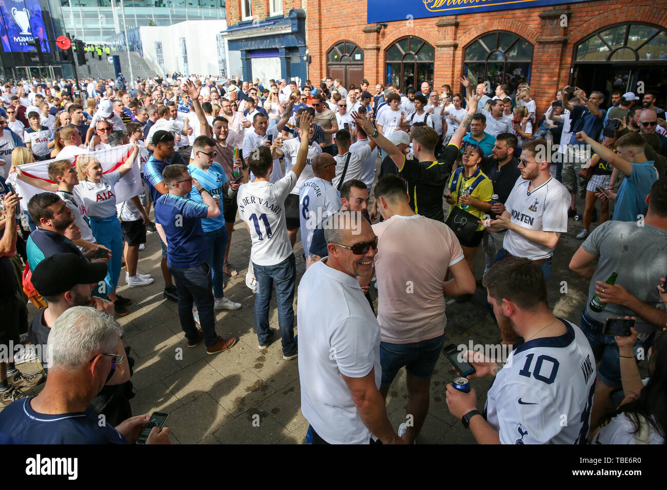 whitehart-lane-stadium-north-london-uk-1-june-2019-thousands-of-tottenham-hotspur-fans-arrive-at-the-clubs-whitehart-lane-stadium-in-tottenham-in-north-london-to-watch-live-screenings-of-the-champions-league-final-between-tottenham-and-liverpool-this-evening-in-madrid-credit-dinendra-hariaalamy-live-news-TBE6R0.jpg