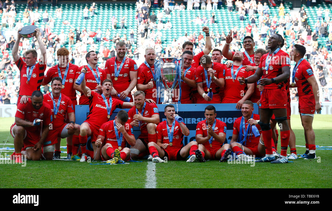LONDON, United Kingdom. 01st June, 2019. Saracens celebrate with Trophy during Gallagher Premiership Rugby Final between Exeter Chiefs and Saracens at Twickenham Stadium, London, on 01 June 2019 Credit: Action Foto Sport/Alamy Live News Stock Photo