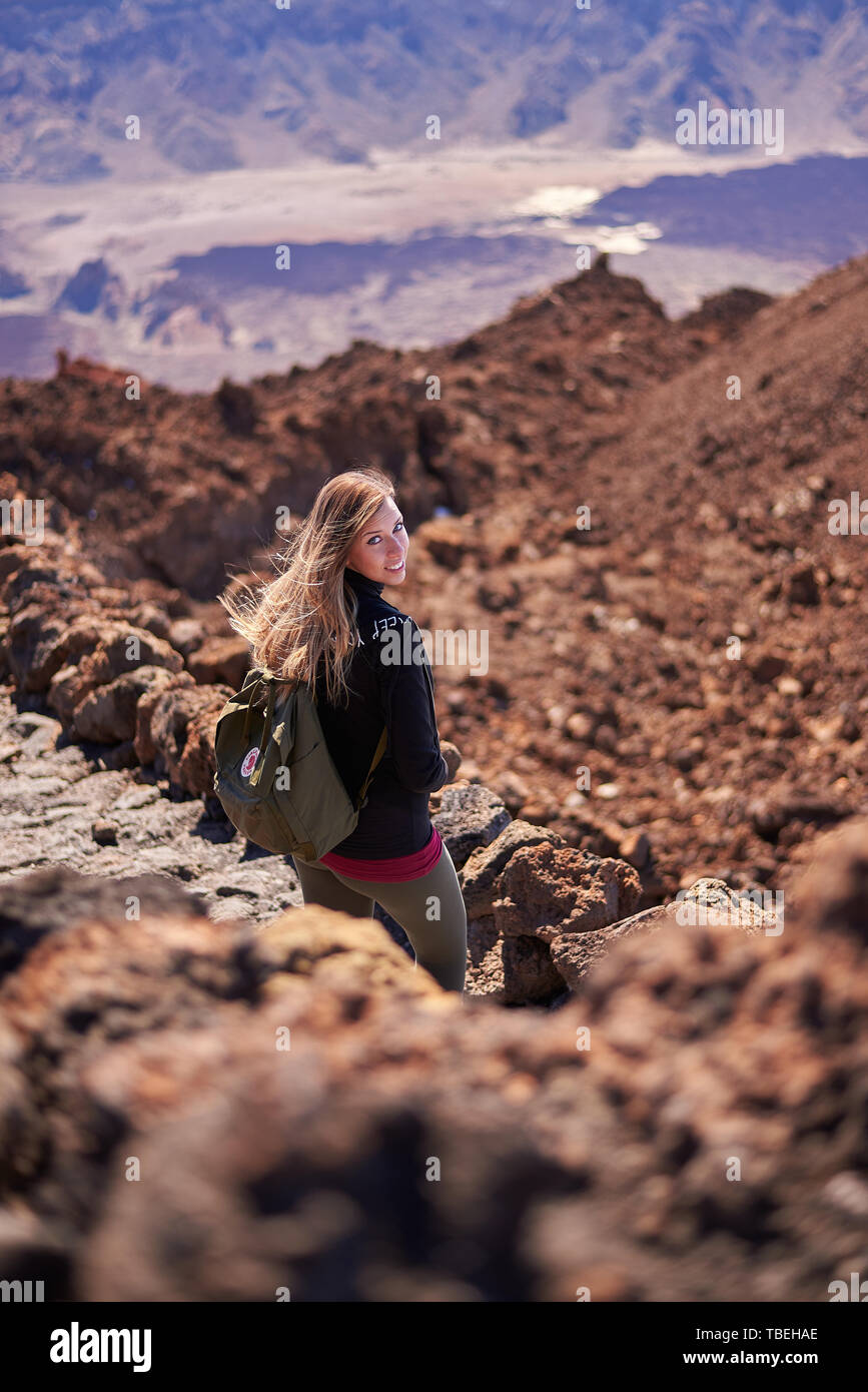 Beautiful woman hiking through hi-res stock photography and images - Alamy
