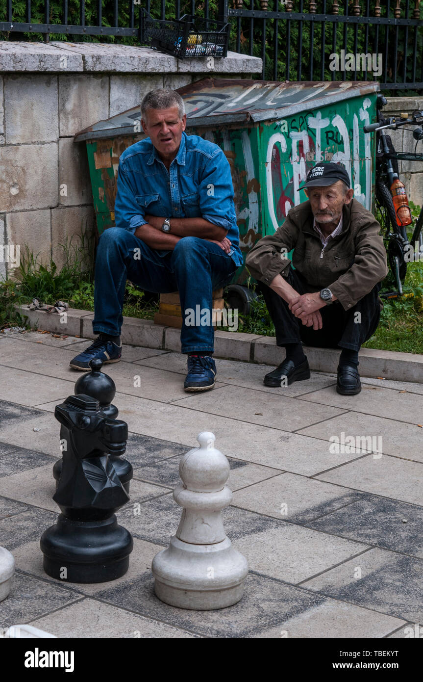 local men play chess in the street of the Bhaktapur, Nepal, Asia Stock  Photo - Alamy