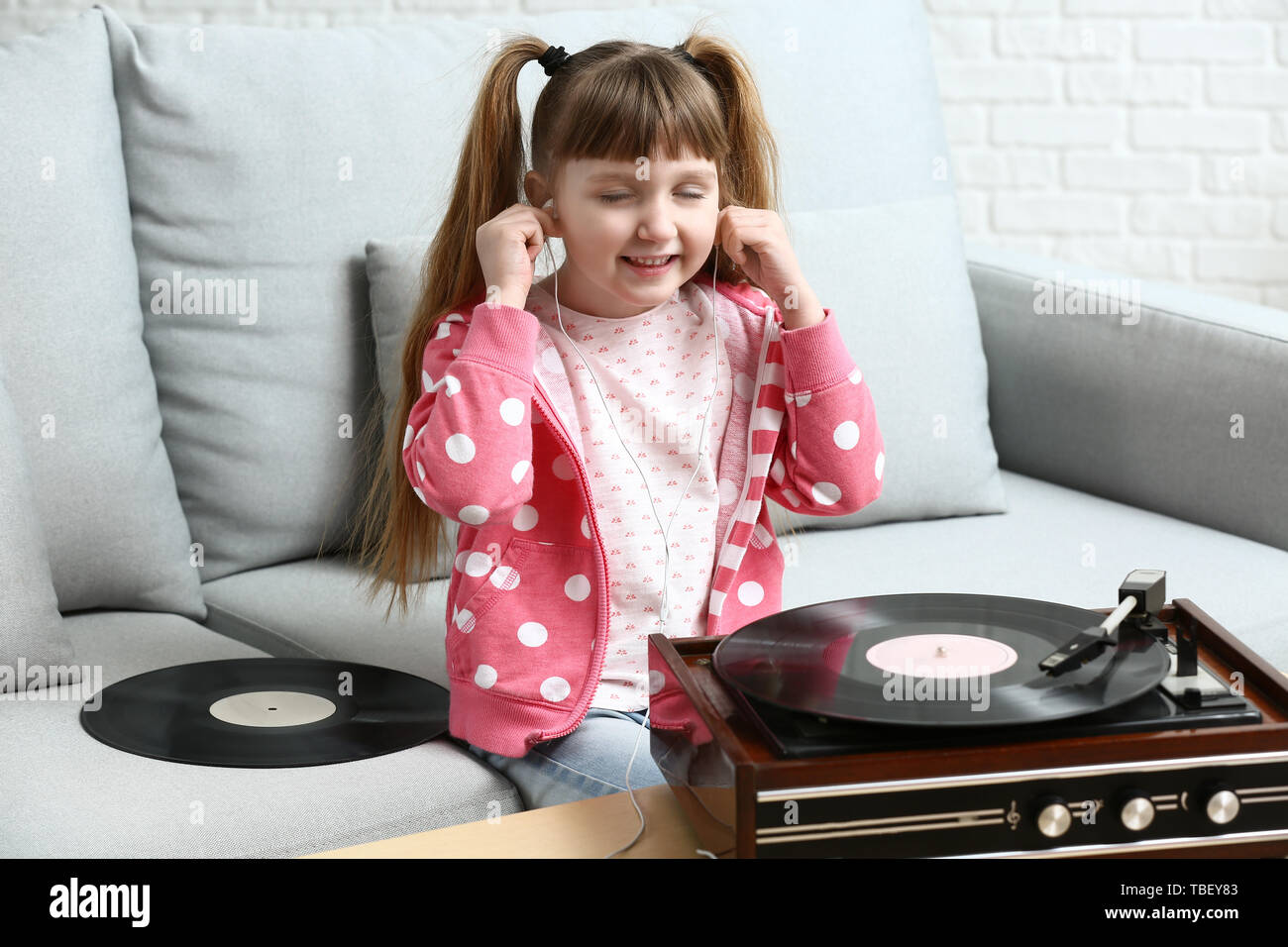 toddler record player