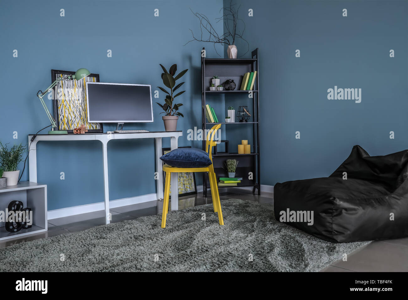 Stylish interior of living room Stock Photo - Alamy