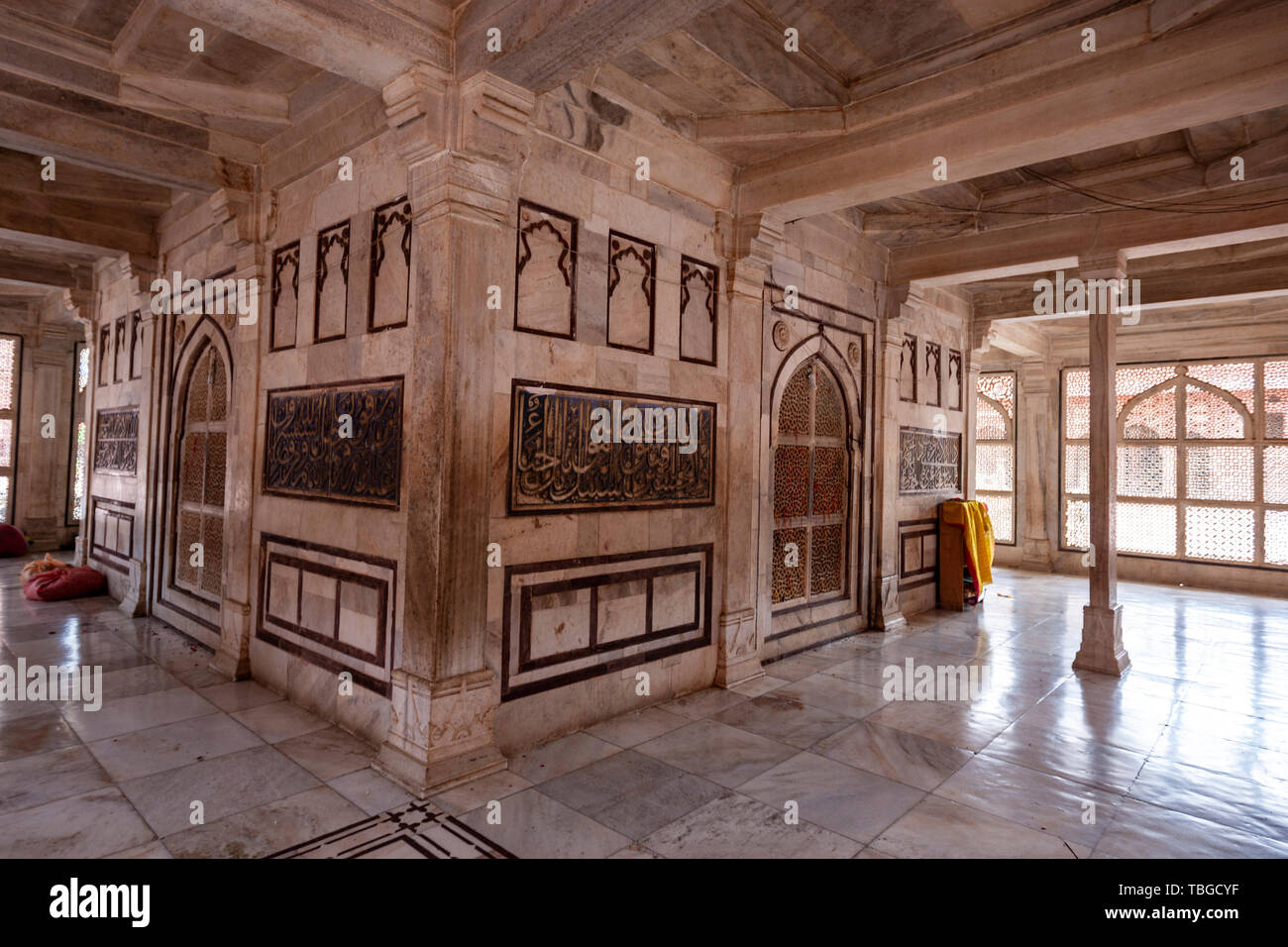 Intricate Jali, stone latticework window, Tomb of Salim Chishti, Jama Masjid, Jama Mosque, Fatehpur Sikri, Agra District of Uttar Pradesh, India. Stock Photo