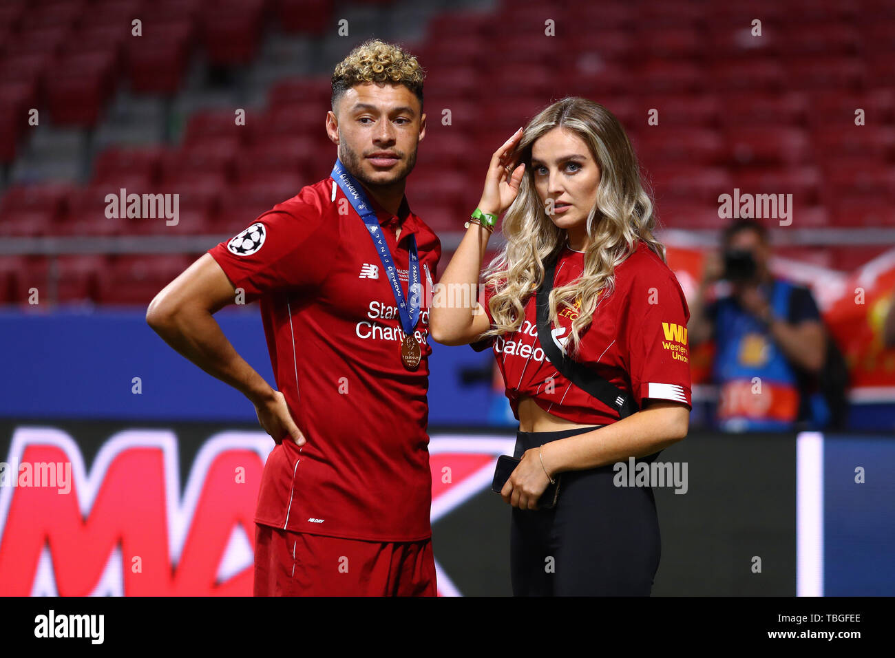 Alex Oxlade-Chamberlain of Liverpool with his girlfriend and Little Mix  performer, Perrie Edwards - Tottenham Hotspur v Liverpool, UEFA Champions  League Final 2019, Wanda Metropolitano Stadium, Madrid - 1st June 2019  Stock Photo - Alamy