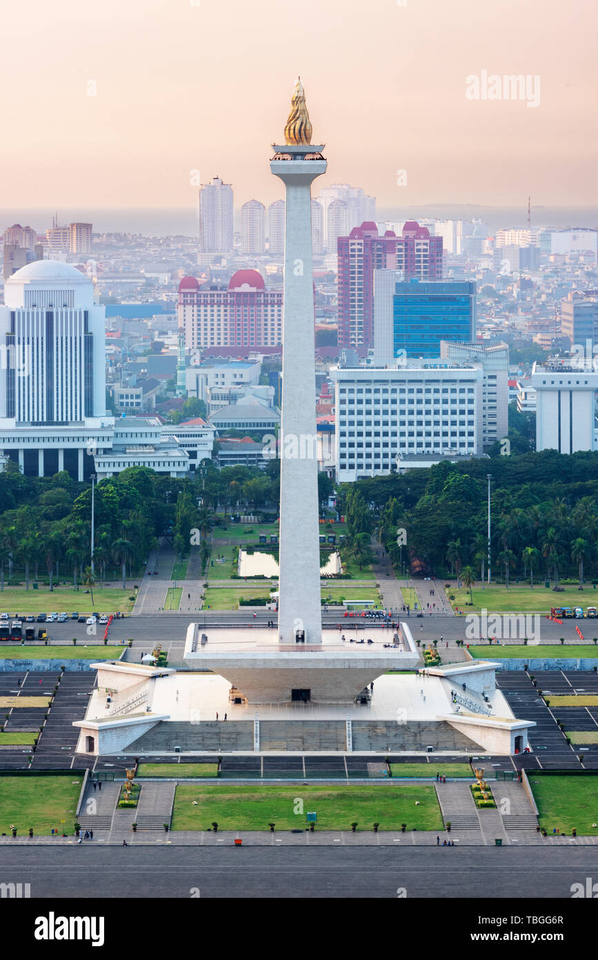 Afternoon monas hi-res stock photography and images - Alamy