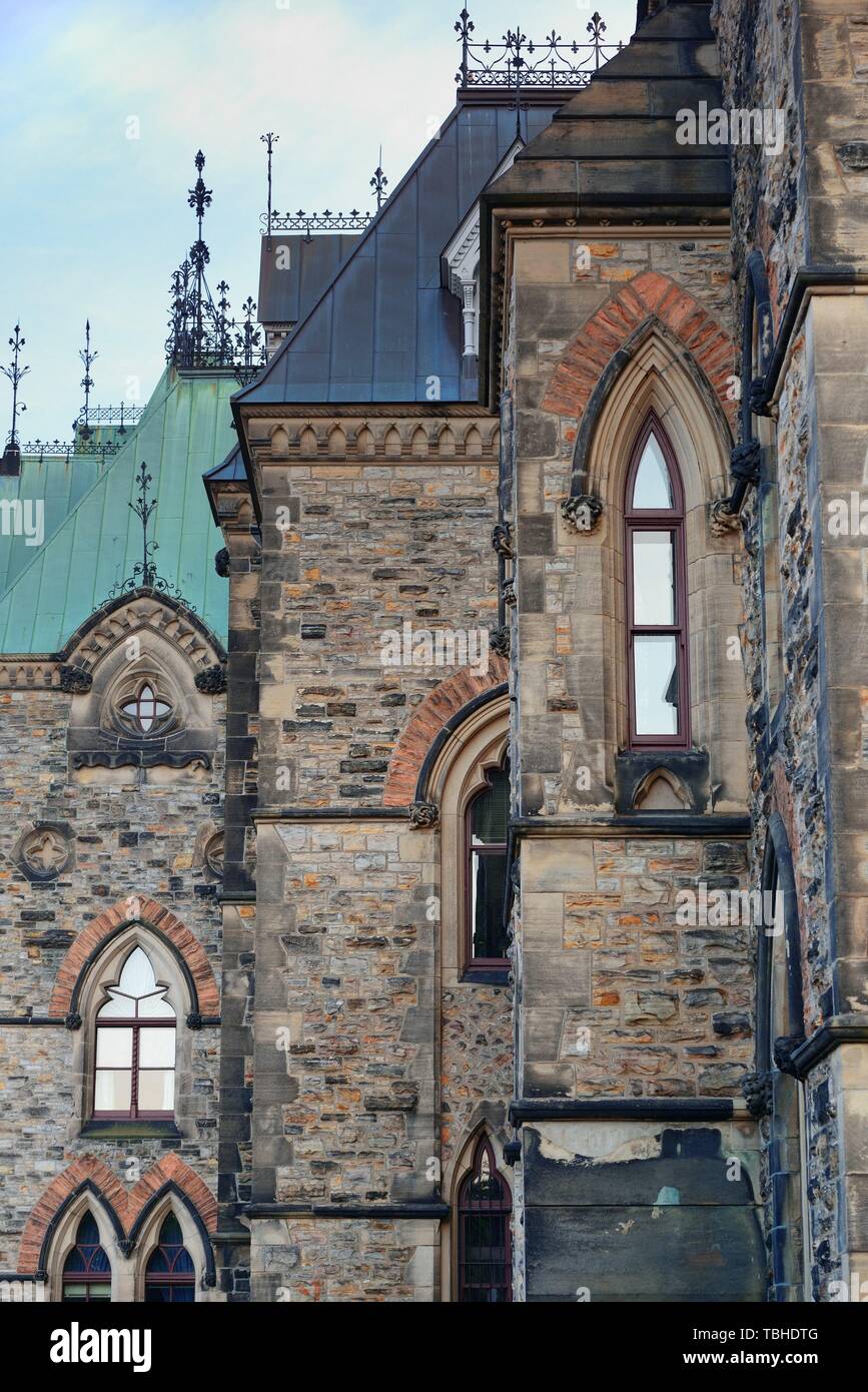 Historical urban landmarks hi-res stock photography and images - Alamy